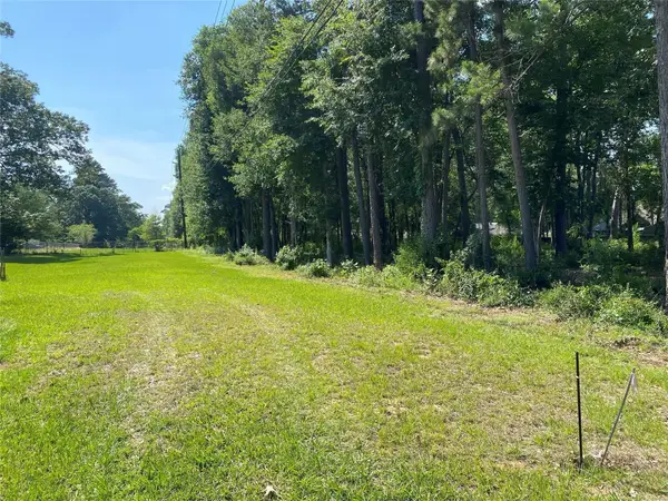 2107 Roman Forest Boulevard, New Caney, TX 77357