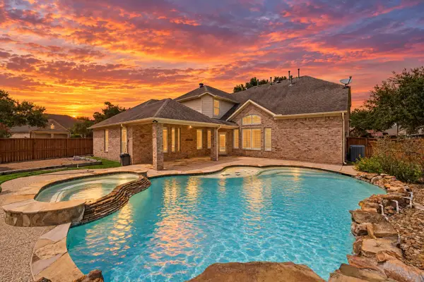 7906 Emerald Haven Drive, Sugar Land, TX 77479