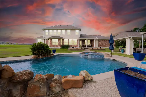 92 Canyon Run Boulevard, Huntsville, TX 77320