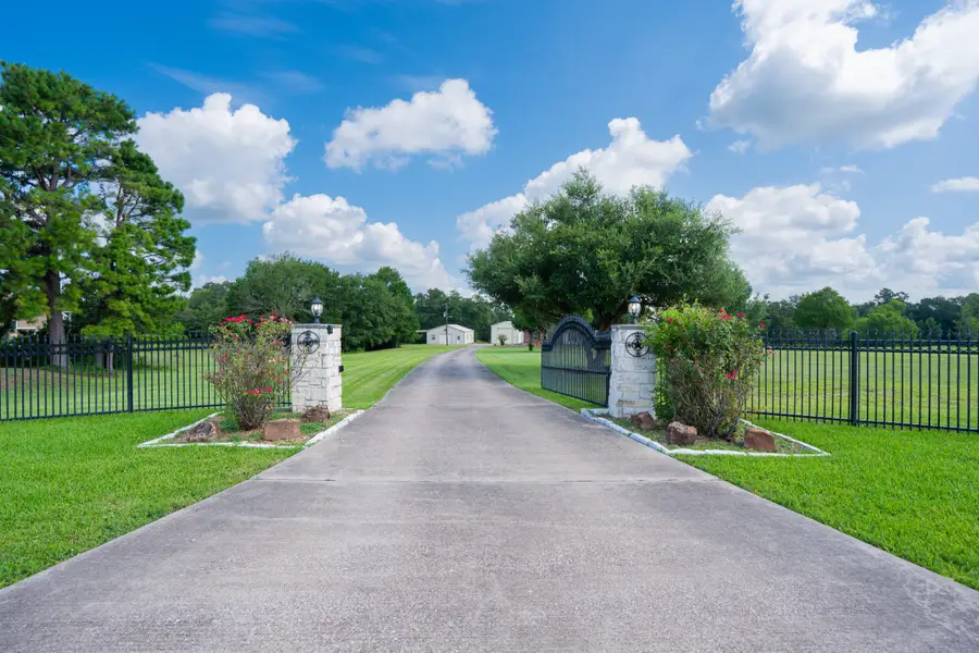 92 Canyon Run Boulevard, Huntsville, TX 77320 - #2