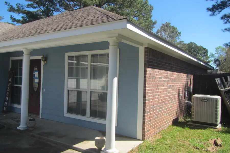 102 Brookdale Circle, Woodville, TX 75979 - #3