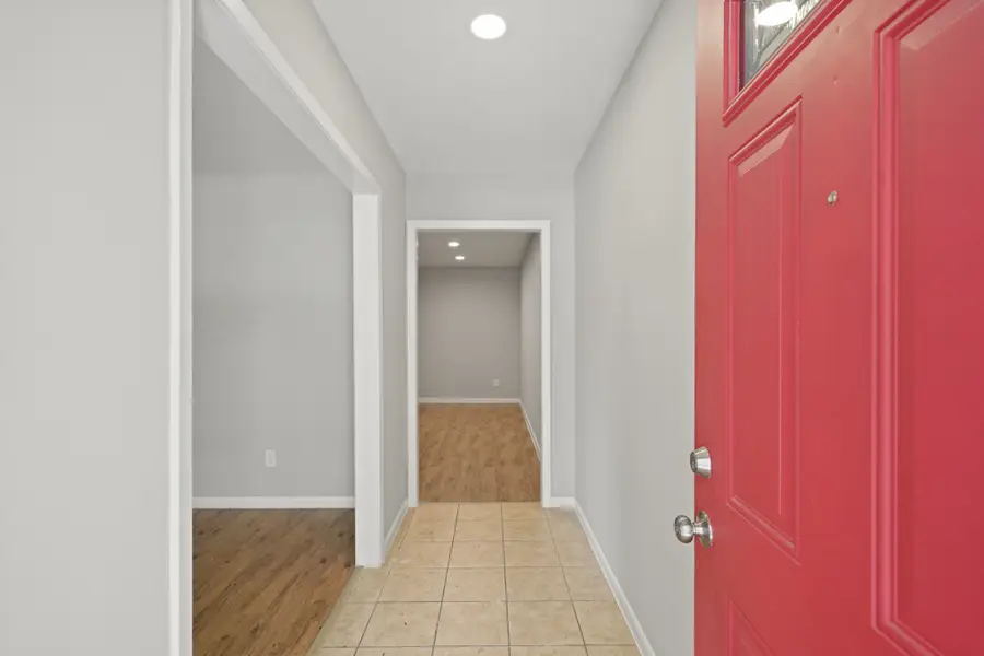 5922 Densmore Drive, Houston, TX 77035 - Image #2