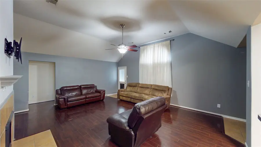 18526 Knob Hill Lake Lane, Humble, TX 77346 - Image #2