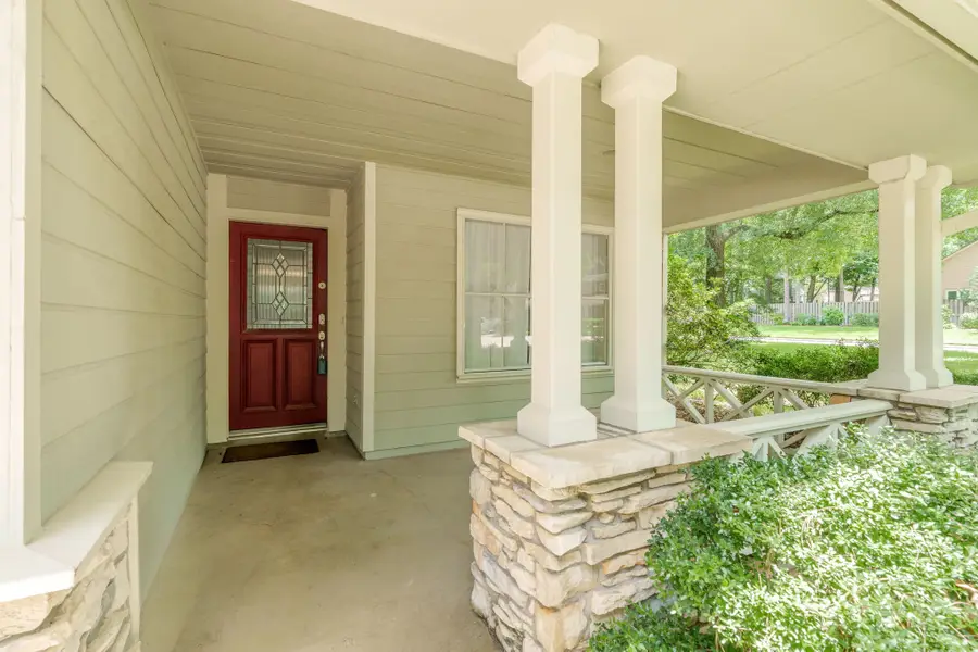 123 Sheerborne Court, The Woodlands, TX 77382 - #3