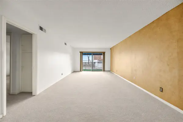 2700 Bellefontaine Street #B30, Houston, TX 77025