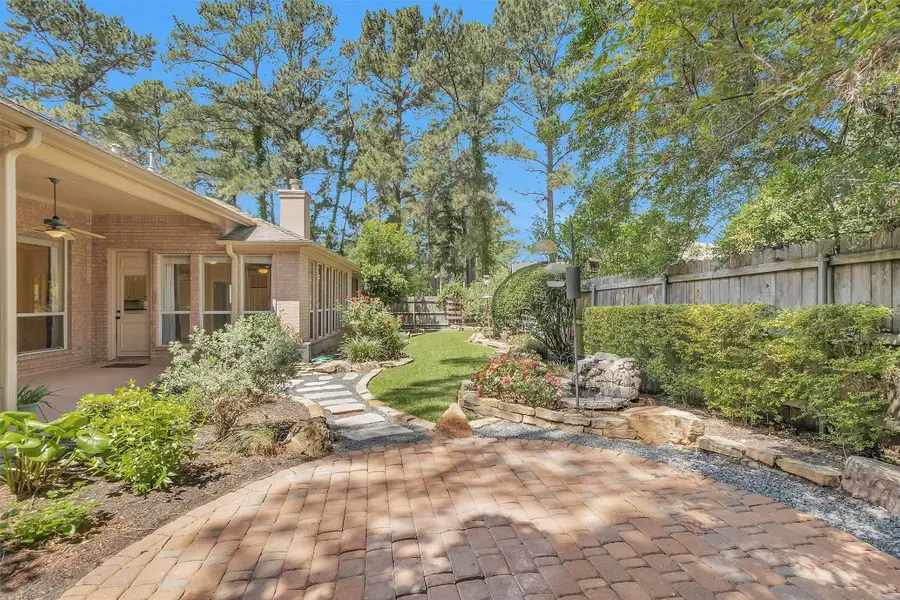 110 Wick Willow Drive, Montgomery, TX 77356 - #2