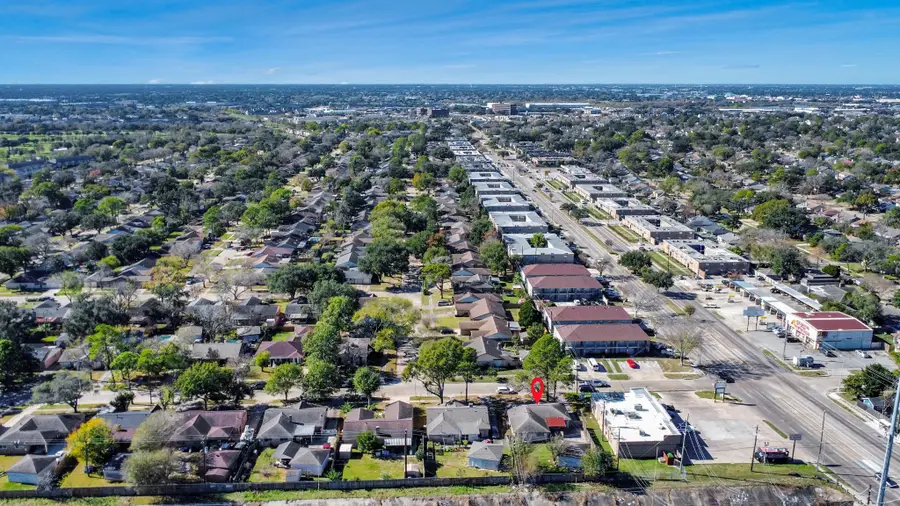 8011 La Roche Lane, Houston, TX 77036 - #2