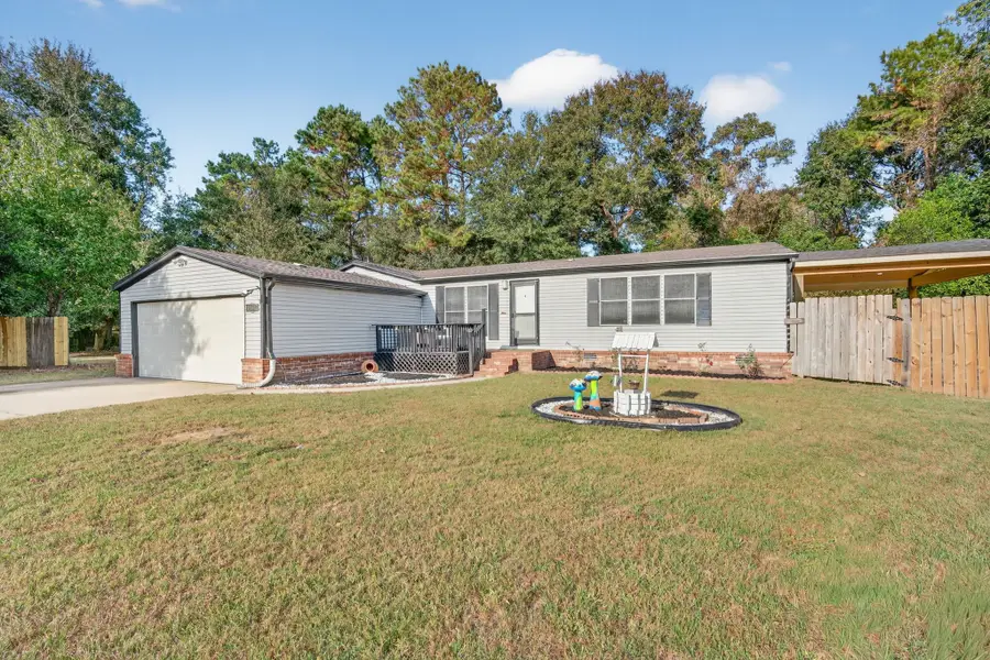16547 Leafy Meadow Drive, Conroe, TX 77302 - Image #2