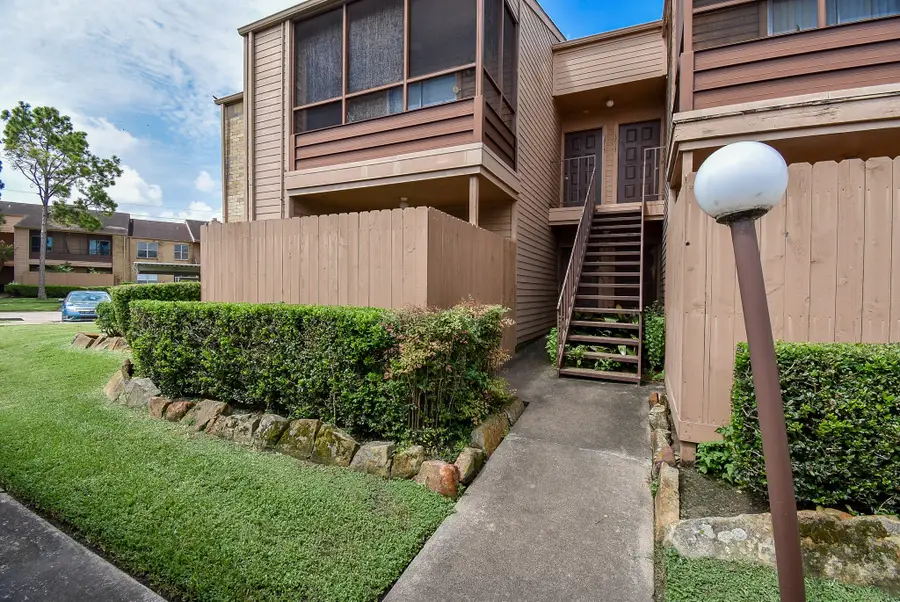10555 Turtlewood Court #1716, Houston, TX 77072 - #3