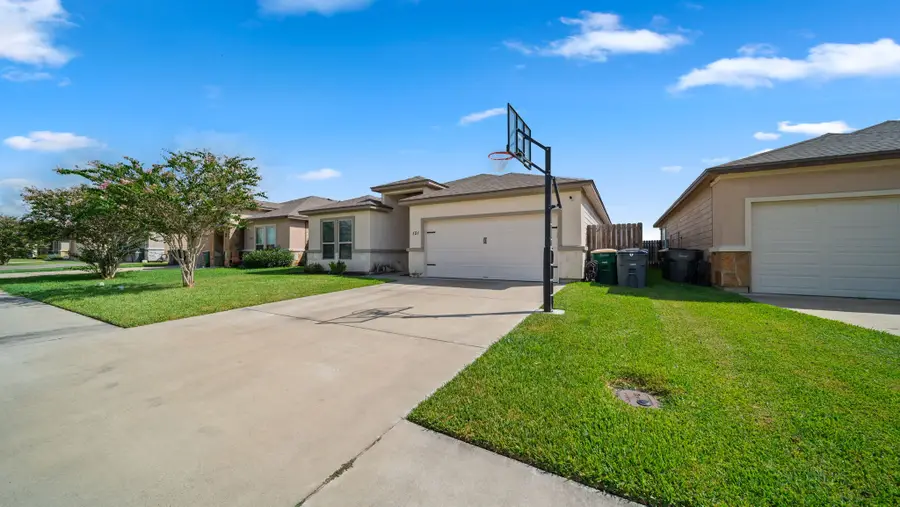 121 Alydar Drive, Victoria, TX 77901 - #2