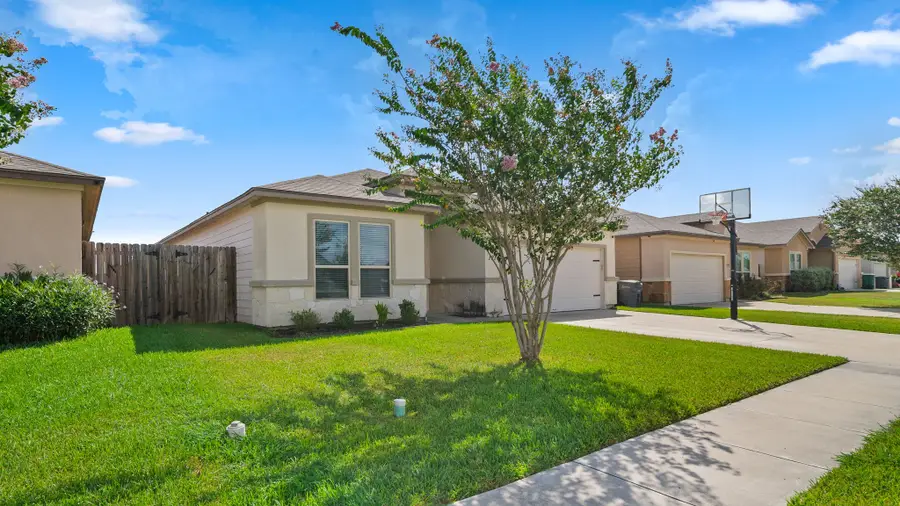 121 Alydar Drive, Victoria, TX 77901 - #3