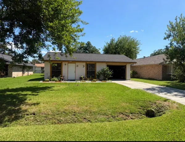 610 N 13th Street, La Porte, TX 77571