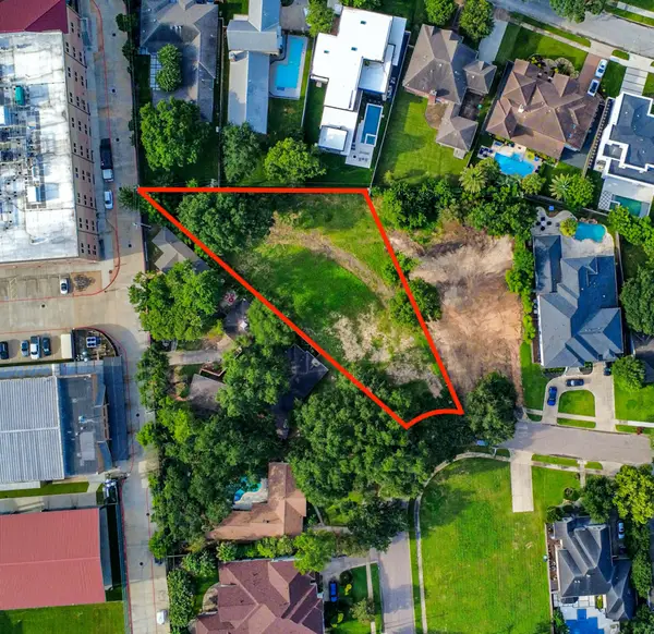5023 Grape Street, Houston, TX 77096