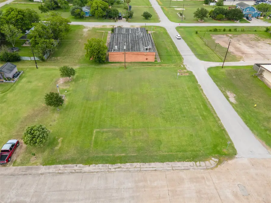 0 S Ave B, Freeport, TX 77541 - #2
