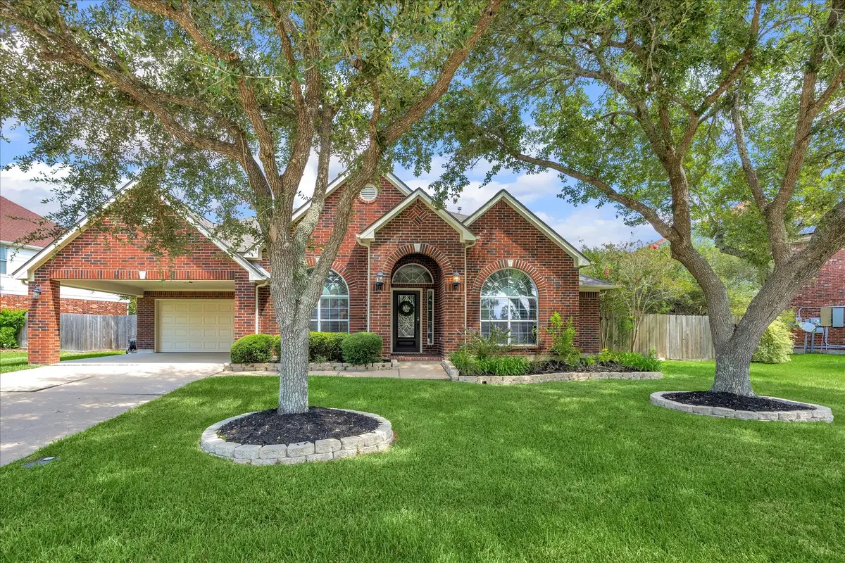 716 High Ridge Drive, Friendswood, TX 77546 - #1