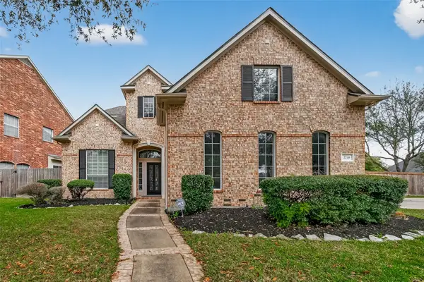 2739 Dunsmere Court, Pearland, TX 77584