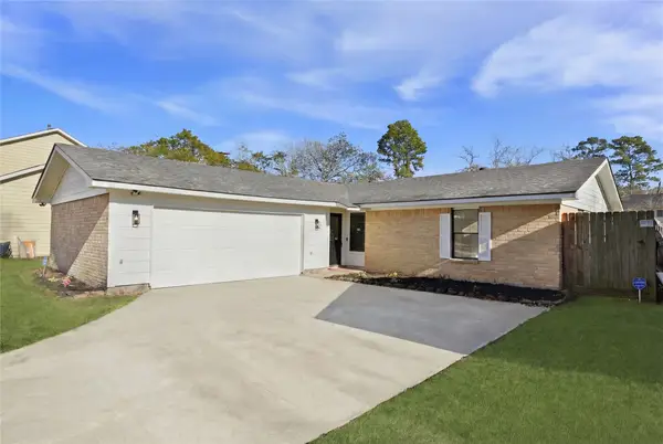 17530 S Compass Rose Circle, Crosby, TX 77532