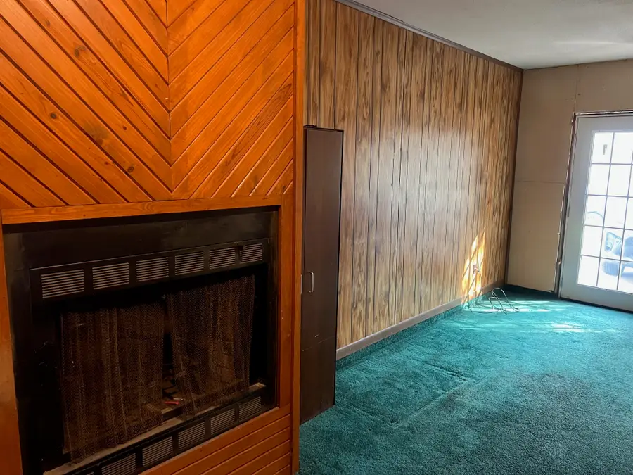 807 Dr Martin Luther King Jr Place N, Conroe, TX 77301 - Image #2