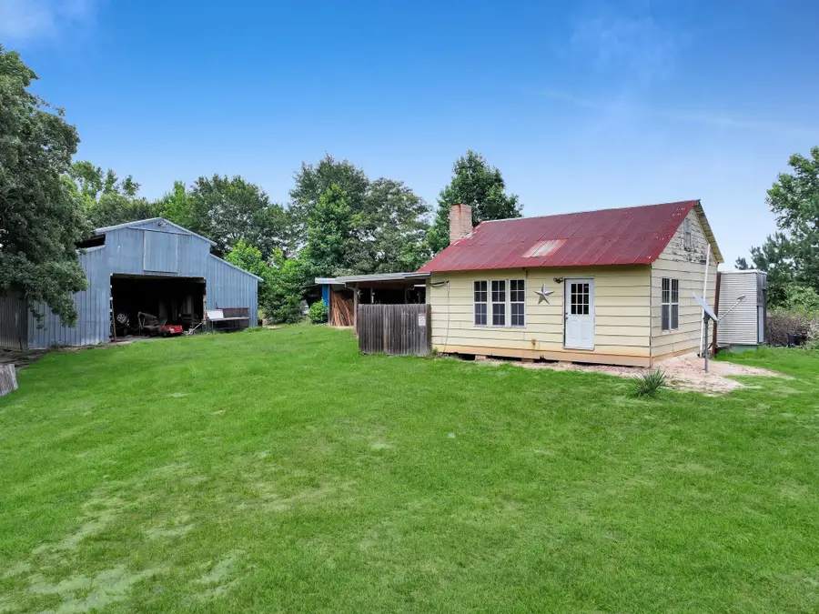 8323 County Road 292, Buffalo, TX 75831 - #3