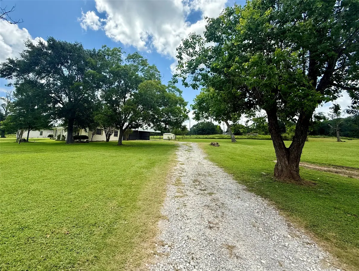 2433 County Road 409, Navasota, TX 77868 - #1