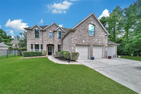 6 Loxanhachee Place, Spring, TX 77389