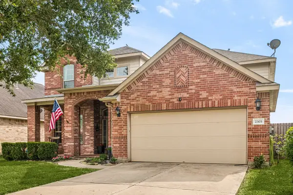2303 Crescent Water, Rosenberg, TX 77471