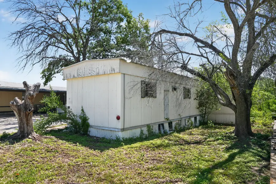 117 Broken Arrow Street, Brackettville, TX 78832 - #3