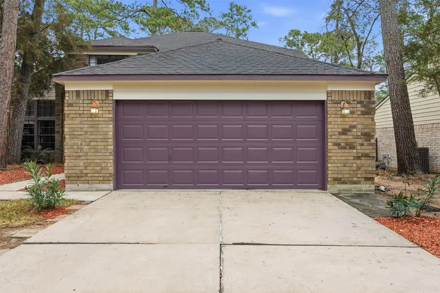 26 Eagle Rock Place, The Woodlands, TX 77381 - Image #3