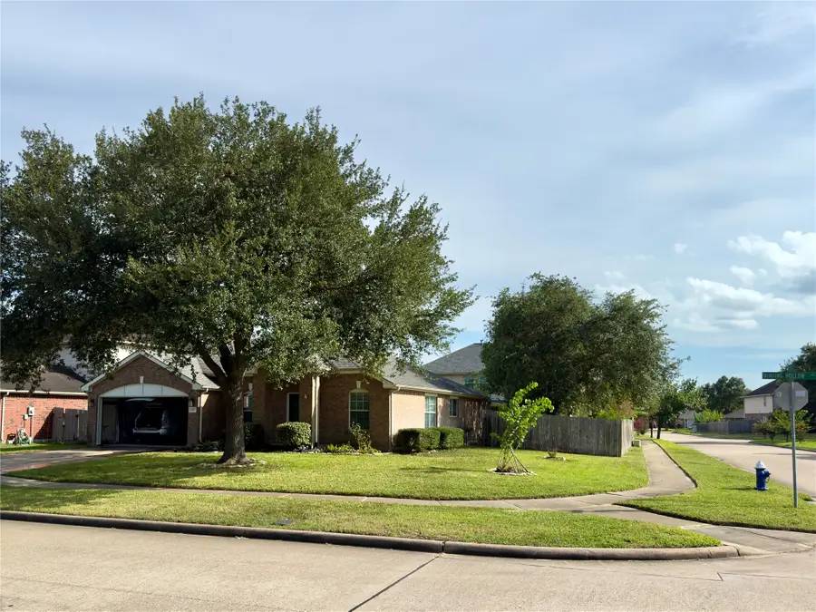 1902 Winding Hollow Drive, Katy, TX 77450 - #2