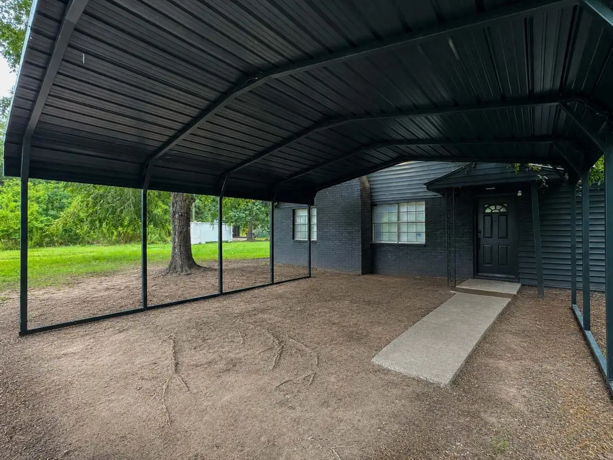 435 County Road 3310, Cleveland, TX 77327 - #1