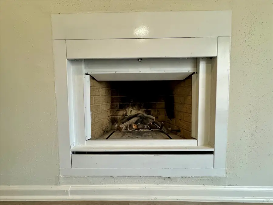 5810 Twisted Pine Court #C, Houston, TX 77039 - Image #3