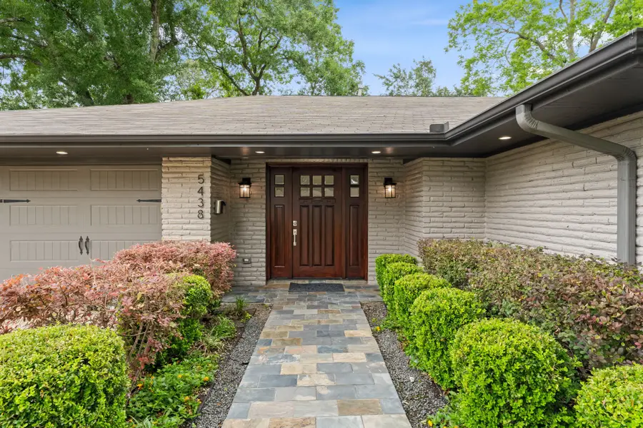 5438 Dumfries Drive, Houston, TX 77096 - #2