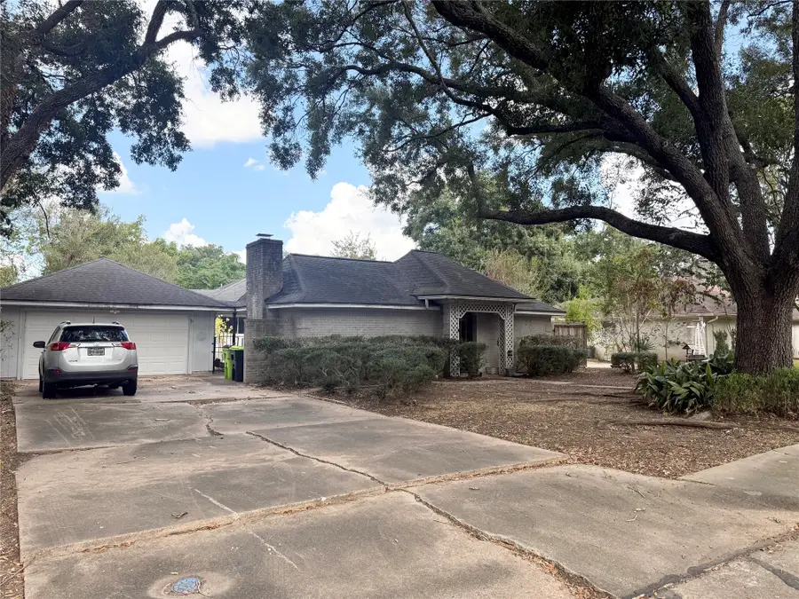 606 Fairway Drive, Richmond, TX 77469 - #2