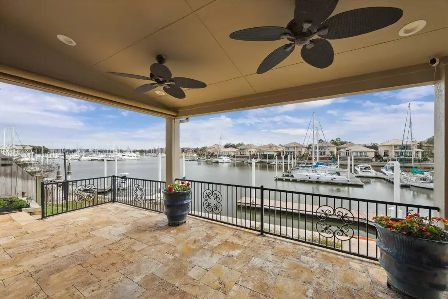 529 Southport Lane, Kemah, TX 77565 - #2