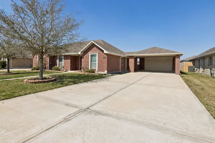 6739 Conroe Circle, Manvel, TX 77578 - #3