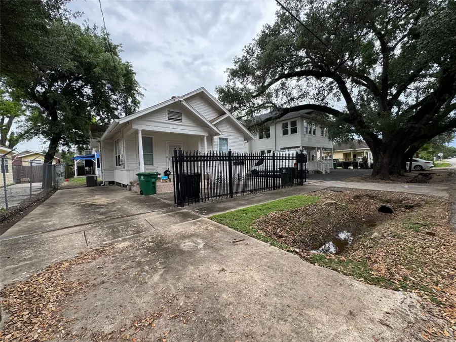 15 Stiles Street, Houston, TX 77011 - #2