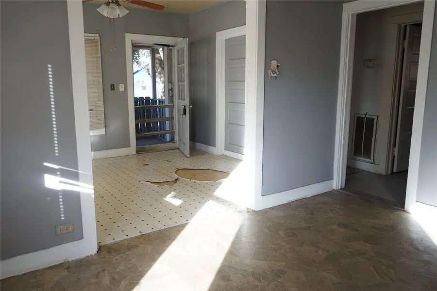 1419 Leaman Avenue, Rosenberg, TX 77471 - #2