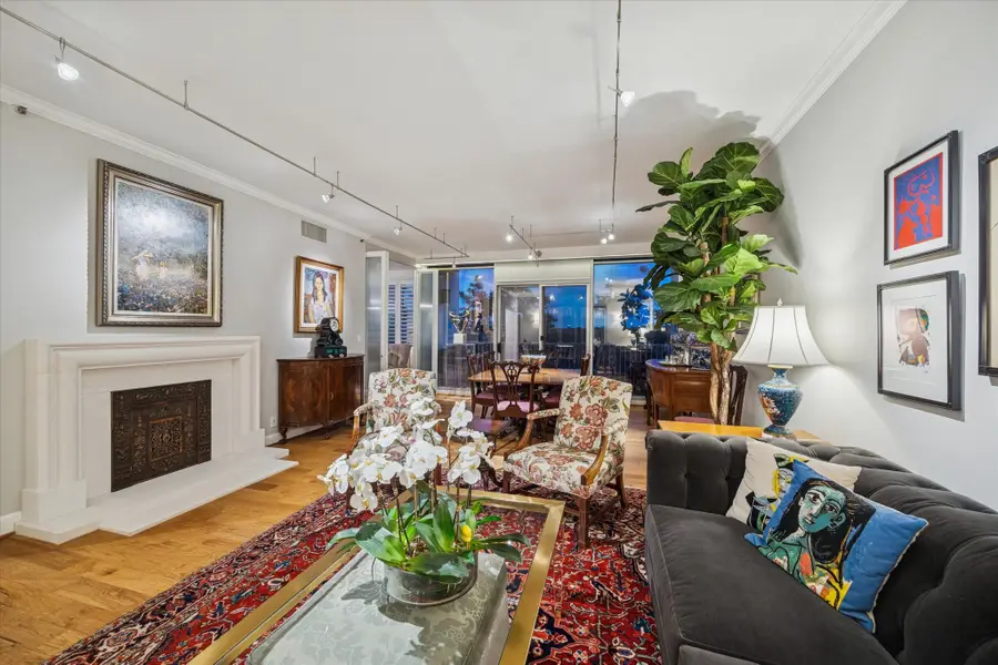 121 N Post Oak Lane #702, Houston, TX 77024 - Image #3