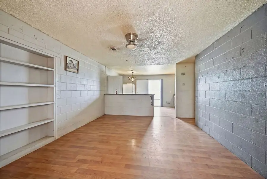 508 Kenneth Ave S, Monahans, TX 79756 - #2