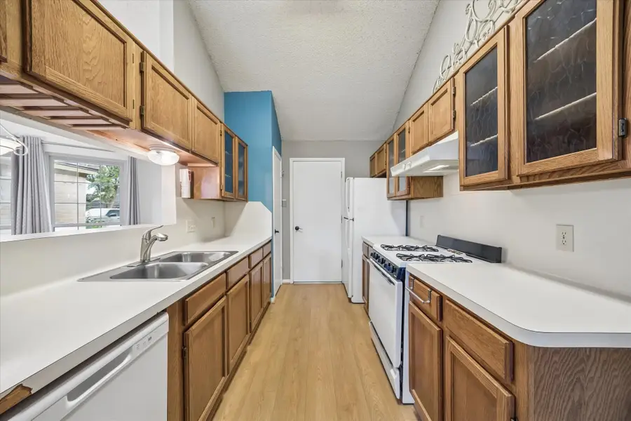 2202 Westwood Drive, Stafford, TX 77477 - #3
