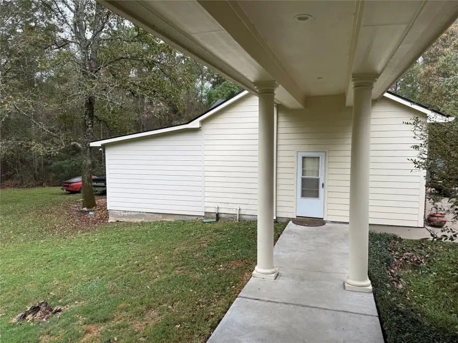 103 Fish Creek Lane, Montgomery, TX 77316 - Image #2