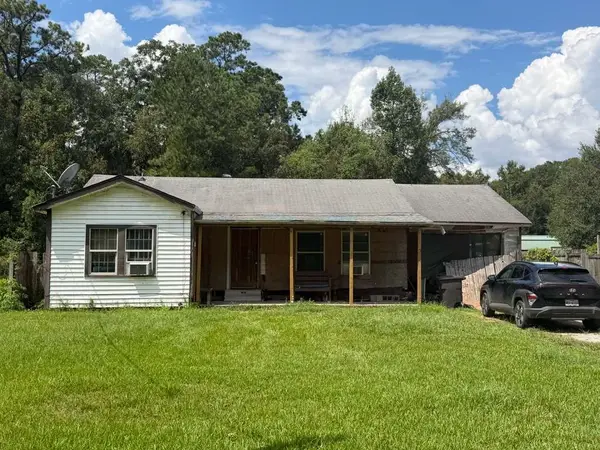 660 Moreland Street, Vidor, TX 77662