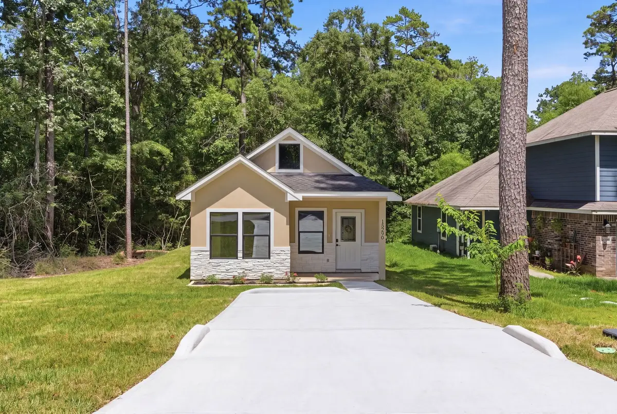 15290 Arrowhead Loop W, Willis, TX 77378 - #1
