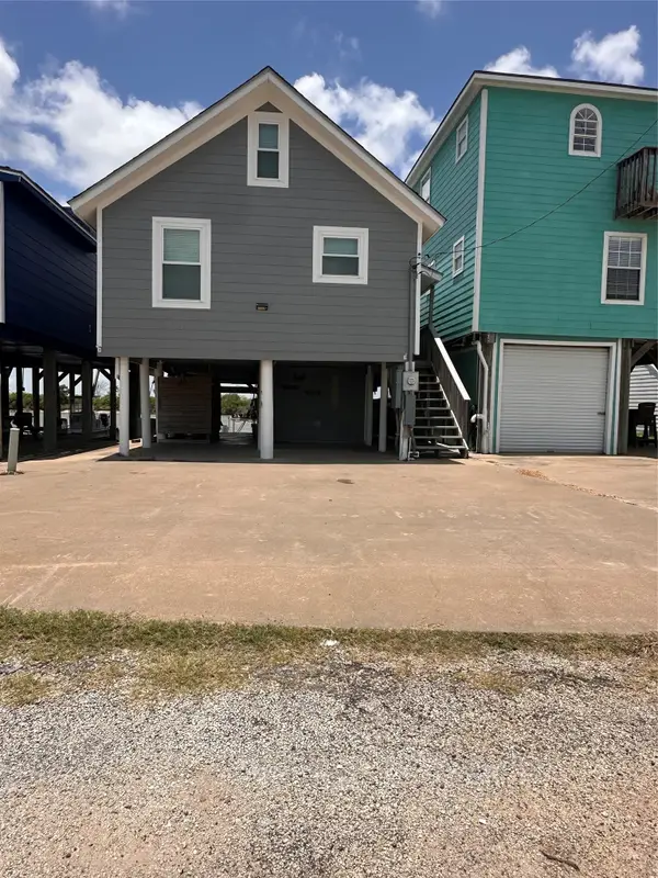 2094 Fm-2031, Matagorda, TX 77457