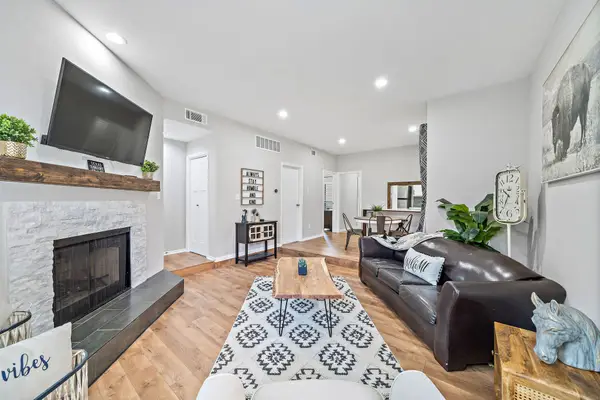 3100 Walnut Bend Lane #311, Houston, TX 77042