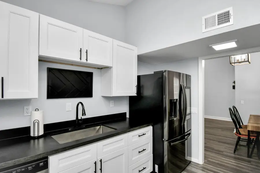 9809 Richmond Avenue #B13, Houston, TX 77042 - #2