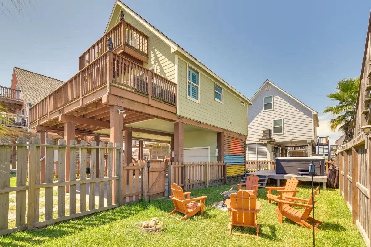207 Sandpebble Place, Surfside Beach, TX 77541 - #1