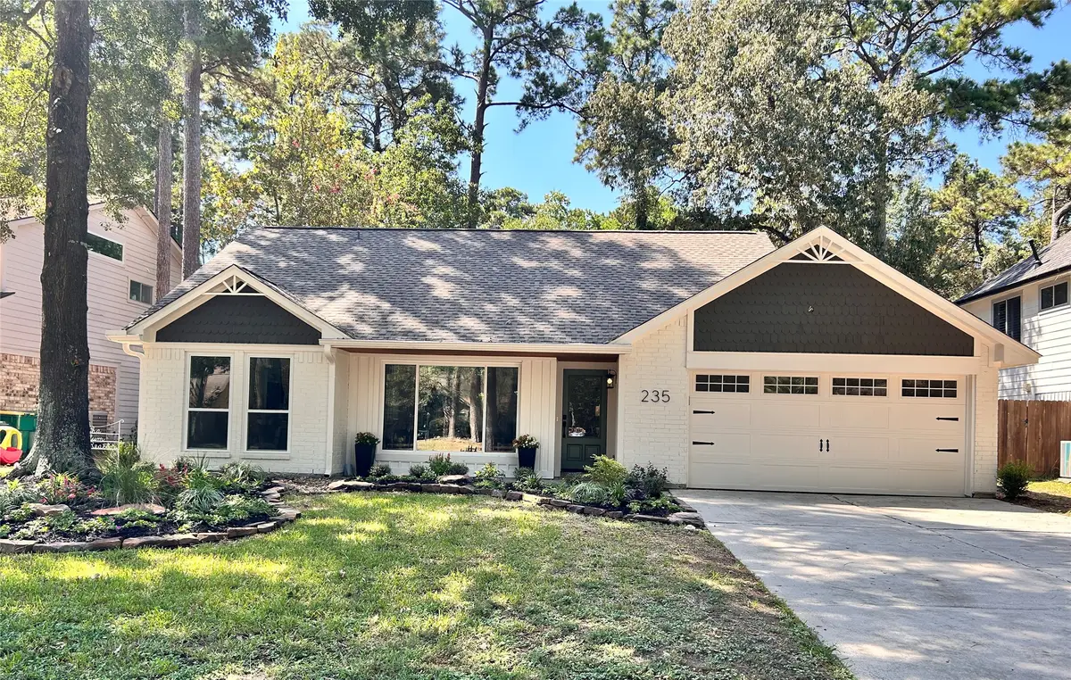 235 S Pathfinders Circle, The Woodlands, TX 77381 - #1
