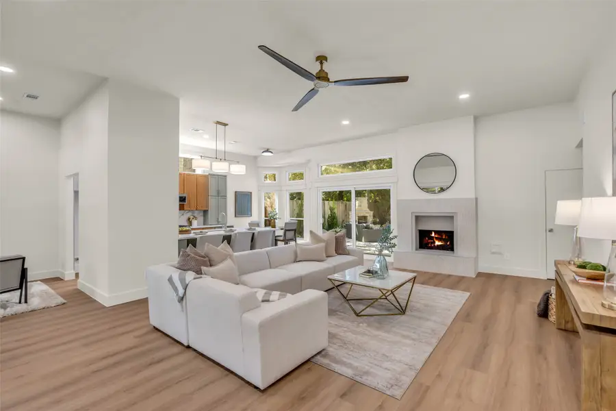 235 S Pathfinders Circle, The Woodlands, TX 77381 - #3