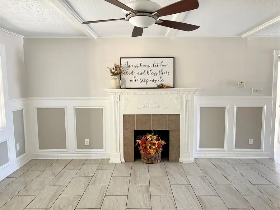 927 Greatwood Drive, Houston, TX 77013 - #2